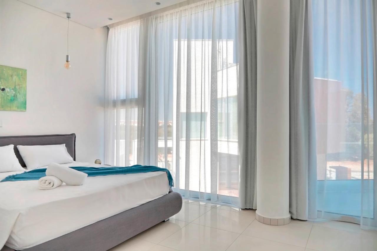 Sunrise Seaview - Camelia Villa Paralímni
